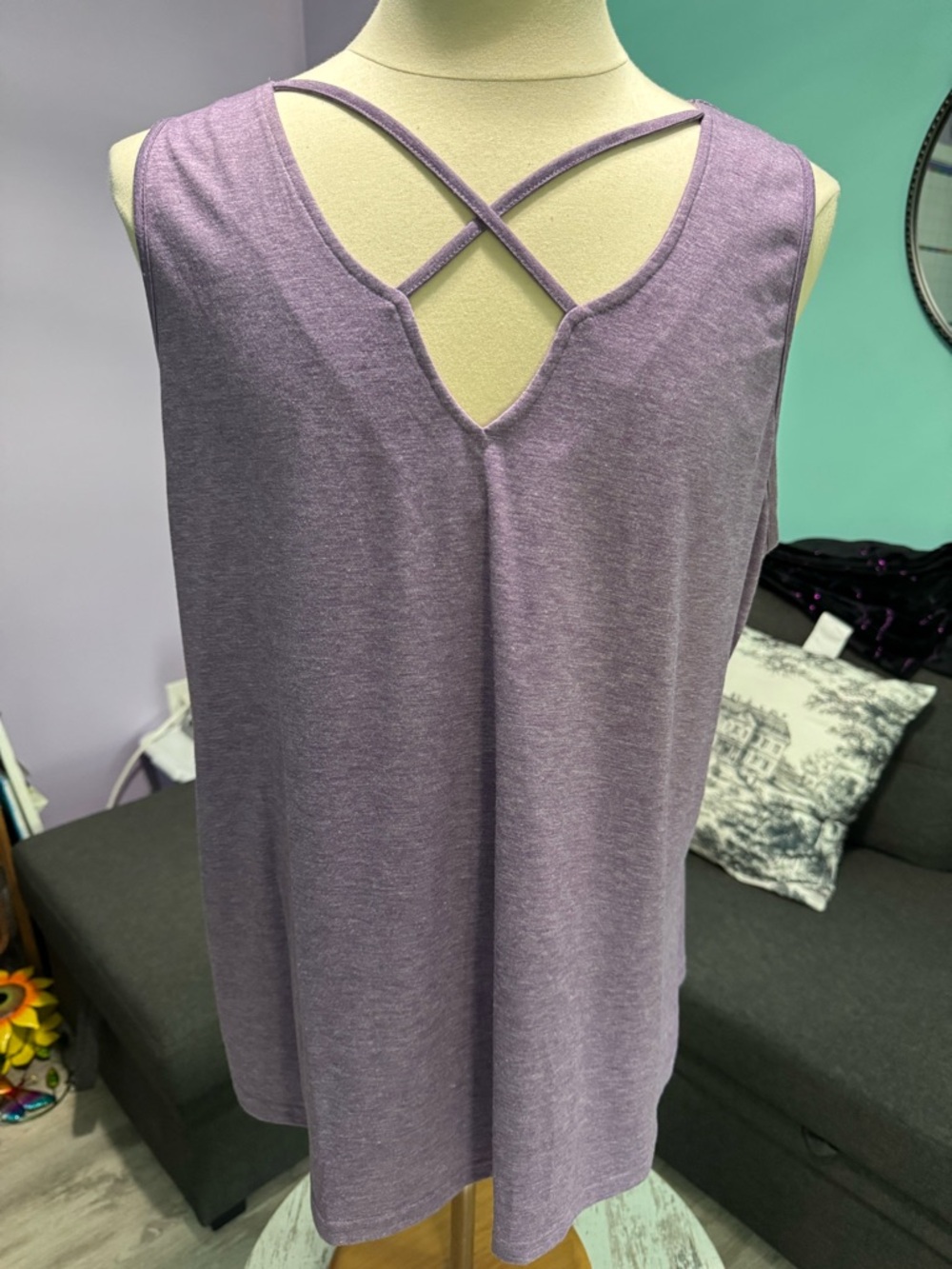 Sleeveless Crisscross Back Tank Top - Lavender